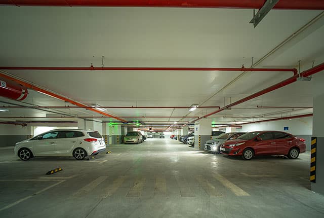 Hầm xe 2